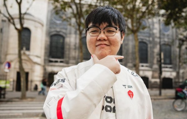 股配咖吧 TES输得可惜！赛后官博沦陷，粉丝怒喷369：最大短板！越打越菜