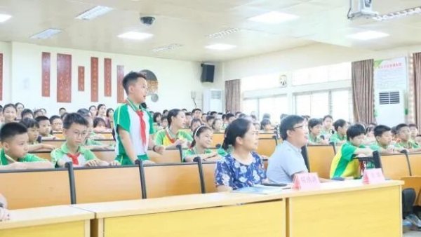 速配发金融网 走进广东第二师范学院番禺附属小学 揭秘《三国演义》中的气象智慧